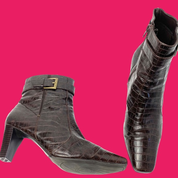 FAUX CROCODILE SKIN SQUARE TOE ZIP-UP BOOT HEELS WITH BUCKLE ✨🤎 [85] - Picture 1 of 6